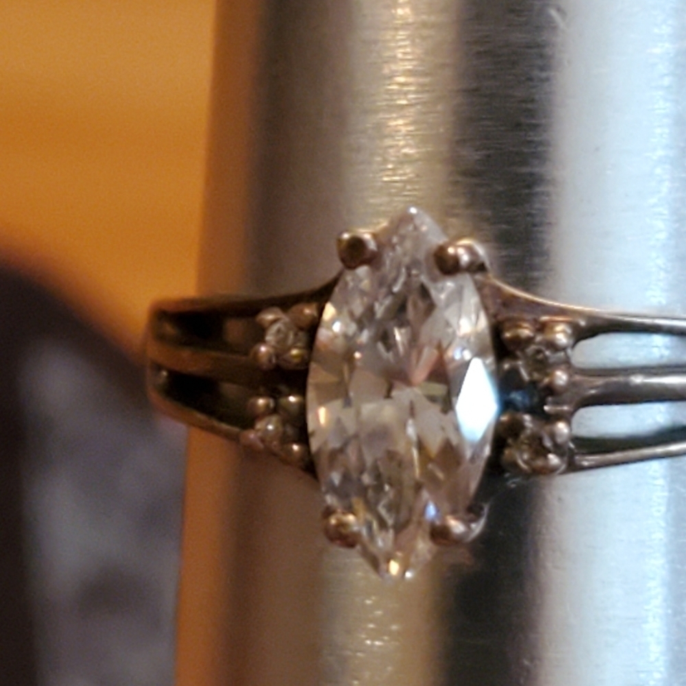 Sterling Silver Engagement Ring - Picture 2 of 3